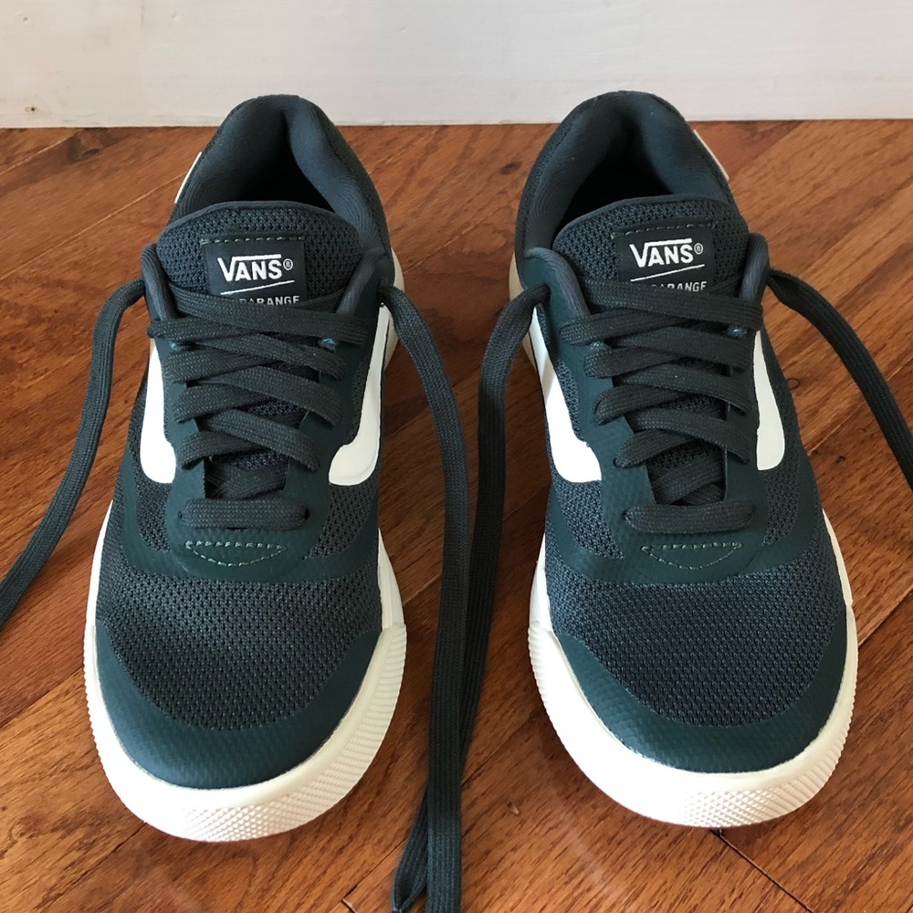 Vans-Salt Wash UltraRange-Darkest Spruce